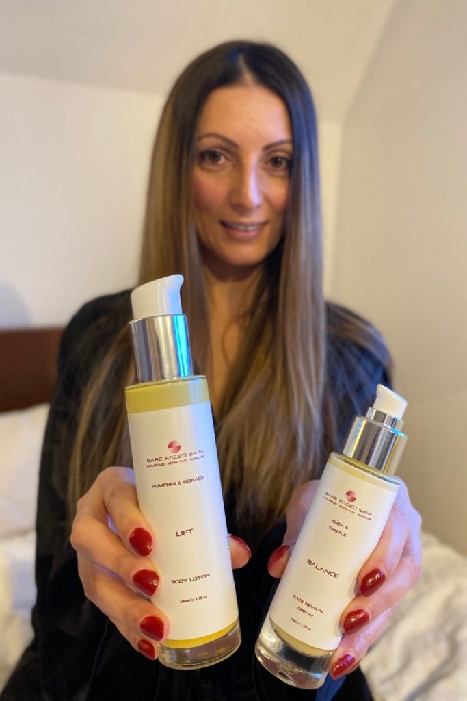 Roberta Lee founder of ethical brand directory tests Bare faced Skin products and gives honest review.
Hold LIFT organic body lotion by Bare Faced Skin and BALANCE organic face cream by Bare Faced Skin